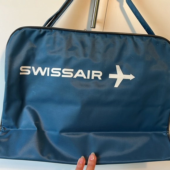 NWOT SWISSAIR STEWARDESS BAG BLUE and WHITE - Picture 4 of 9